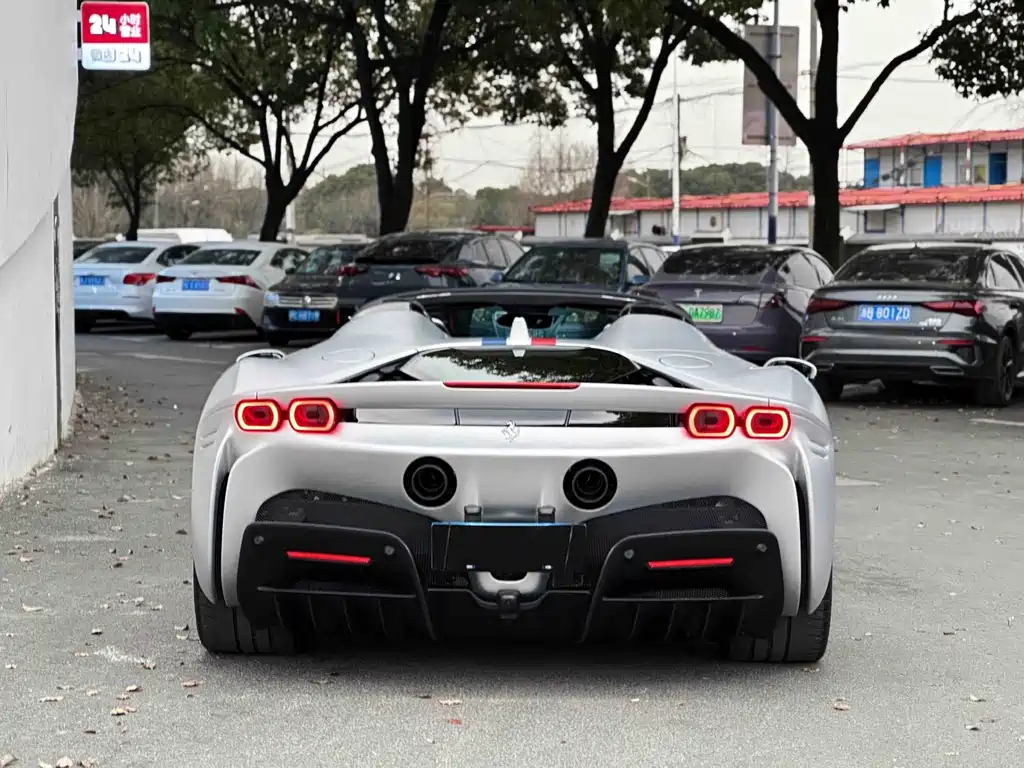 Ferrari SF90 — миниатюра 8
