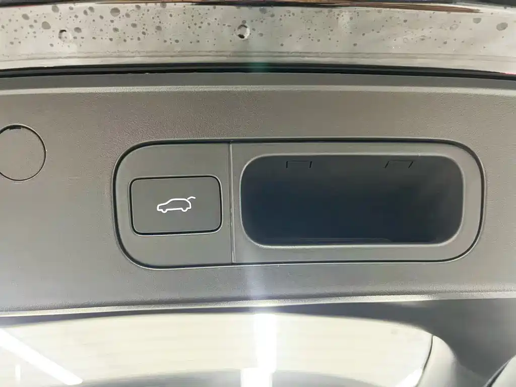 Wuling Xingguang L — миниатюра 22