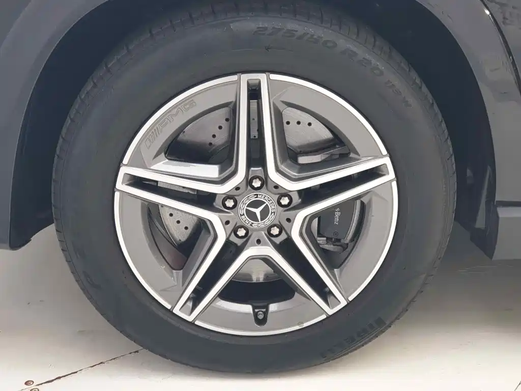 Mercedes-Benz GLE (Import) — миниатюра 11