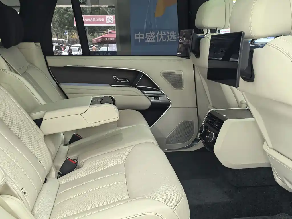 Land Rover Range Rover — миниатюра 11