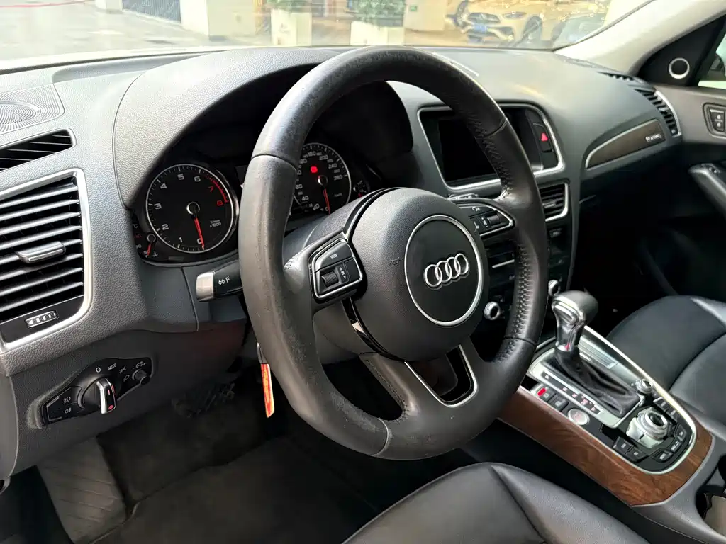 Audi Q5 — миниатюра 7