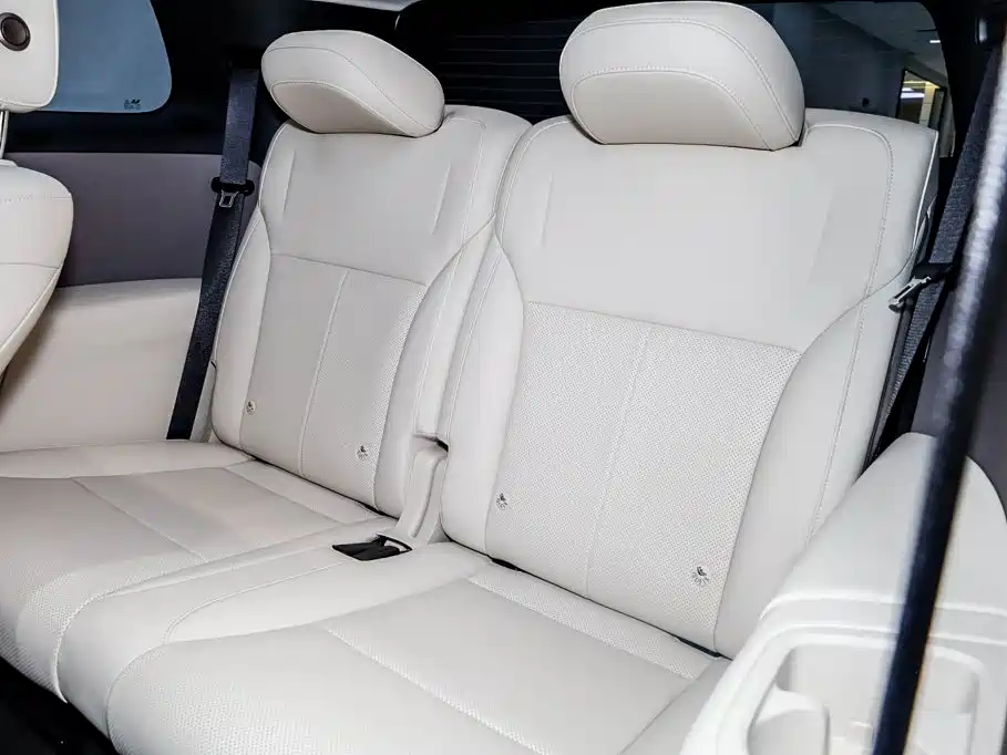 Li Auto Li i8 — миниатюра 12