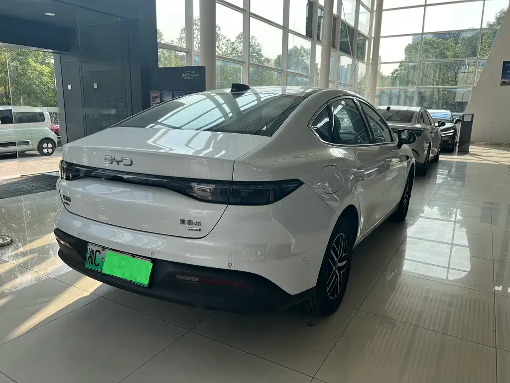 BYD Seal 05 DM-i — миниатюра 7