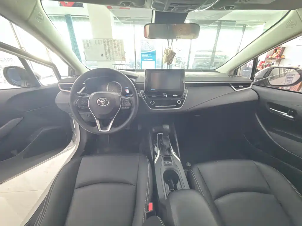 Toyota Corolla — миниатюра 7