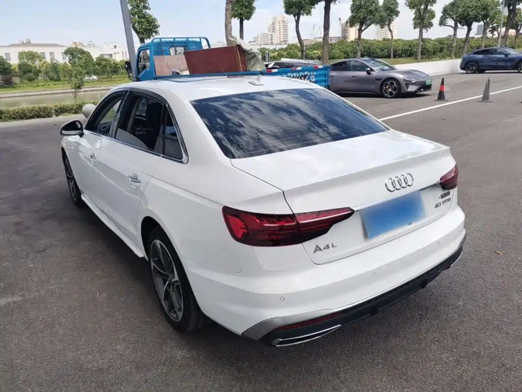 Audi A4L 2024 40 TFSI Fashion