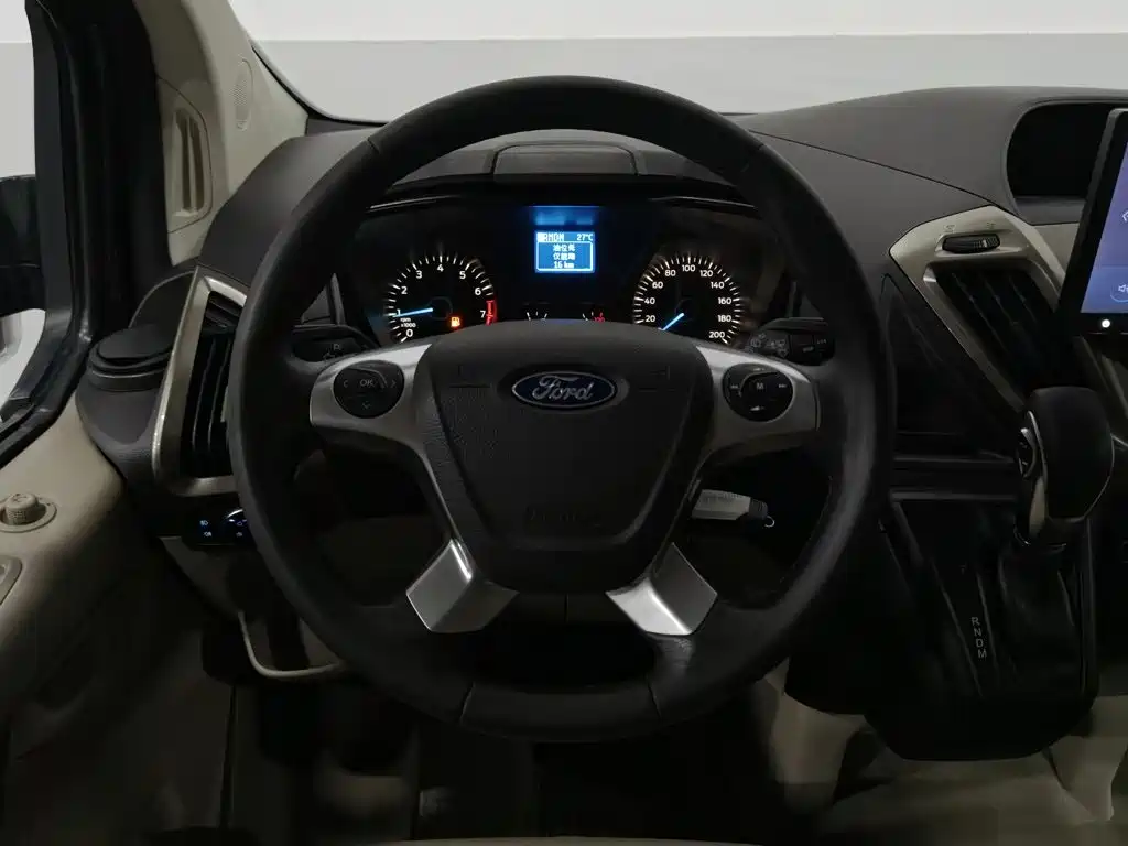 Ford Tourneo — миниатюра 11