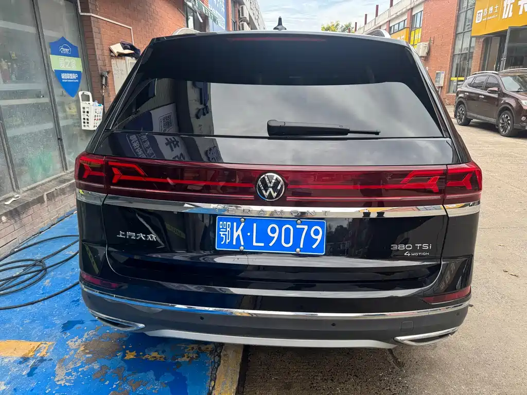 Volkswagen Teramont — миниатюра 8