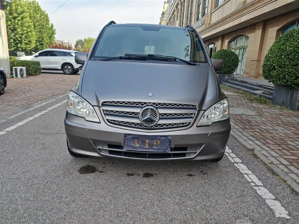 Mercedes-Benz Vito — миниатюра 2
