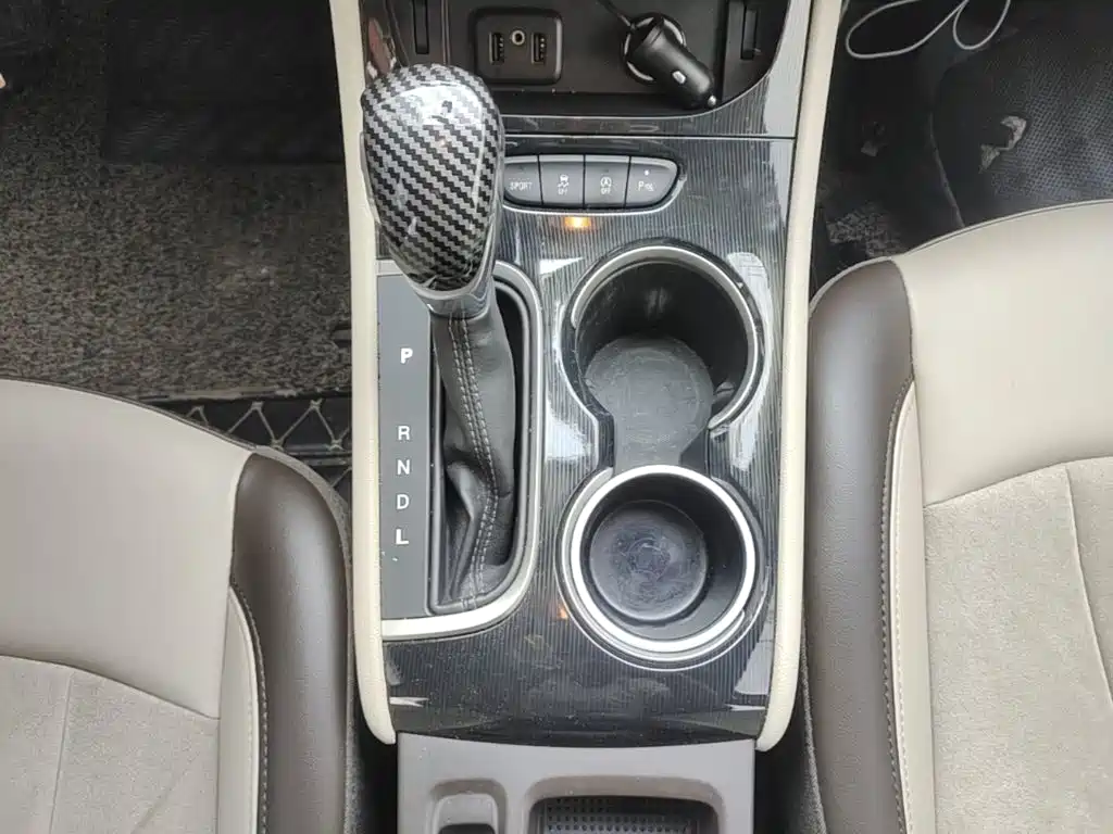 Buick Verano — миниатюра 14