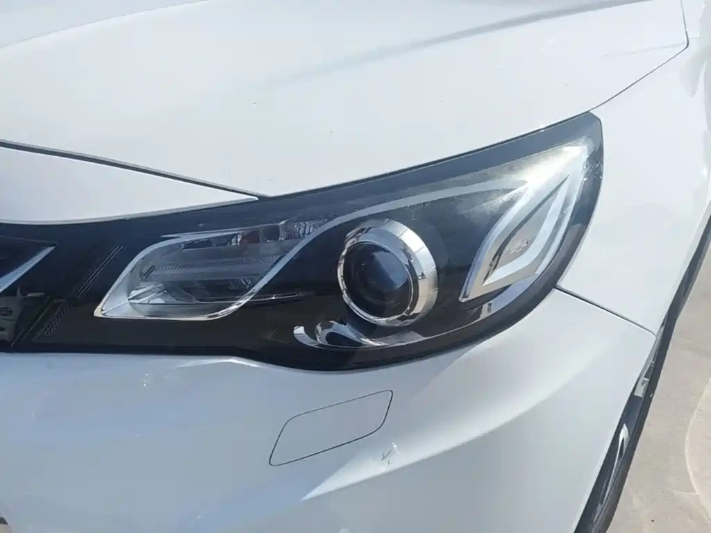 Chevrolet Malibu — миниатюра 24