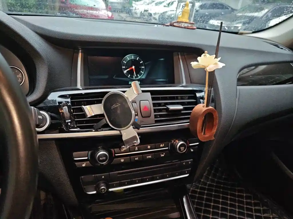 BMW X3 (Import) — миниатюра 6