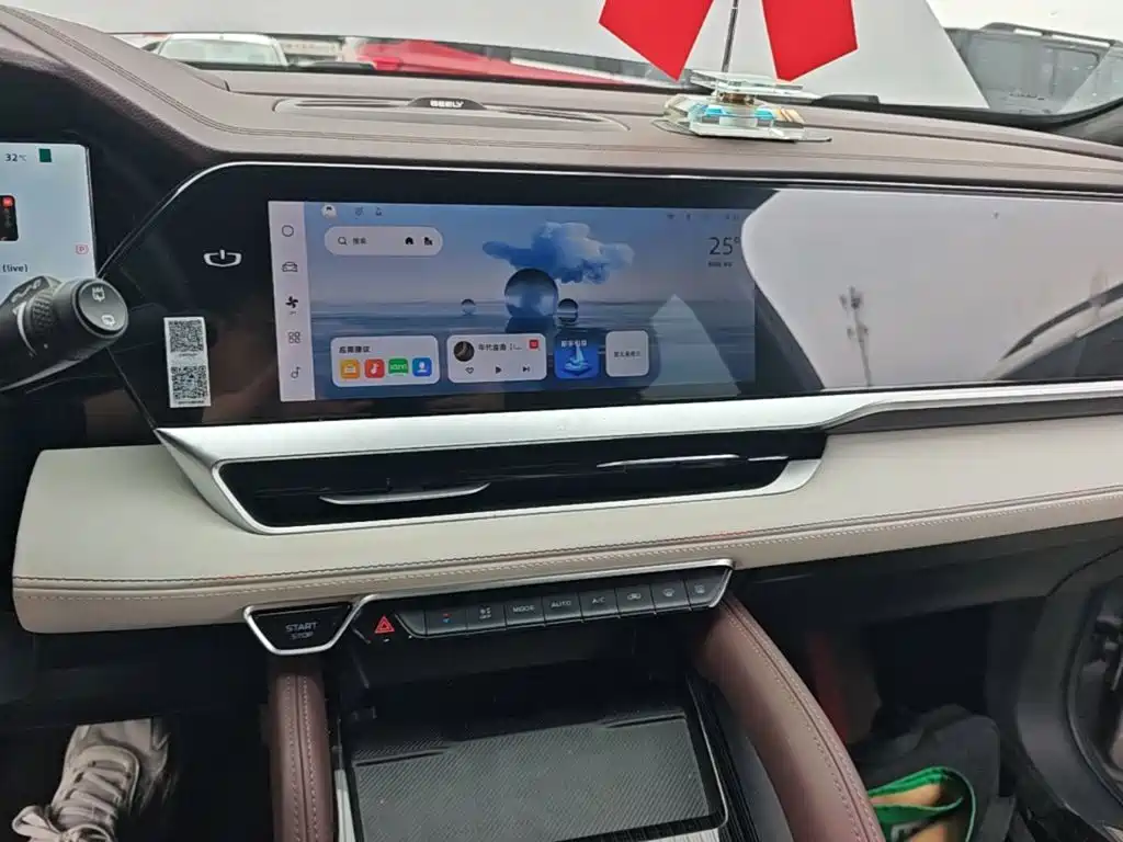 Geely Xingyue L — миниатюра 9