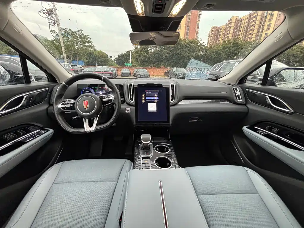 Hongqi Hongqi HS3 PHEV — миниатюра 8