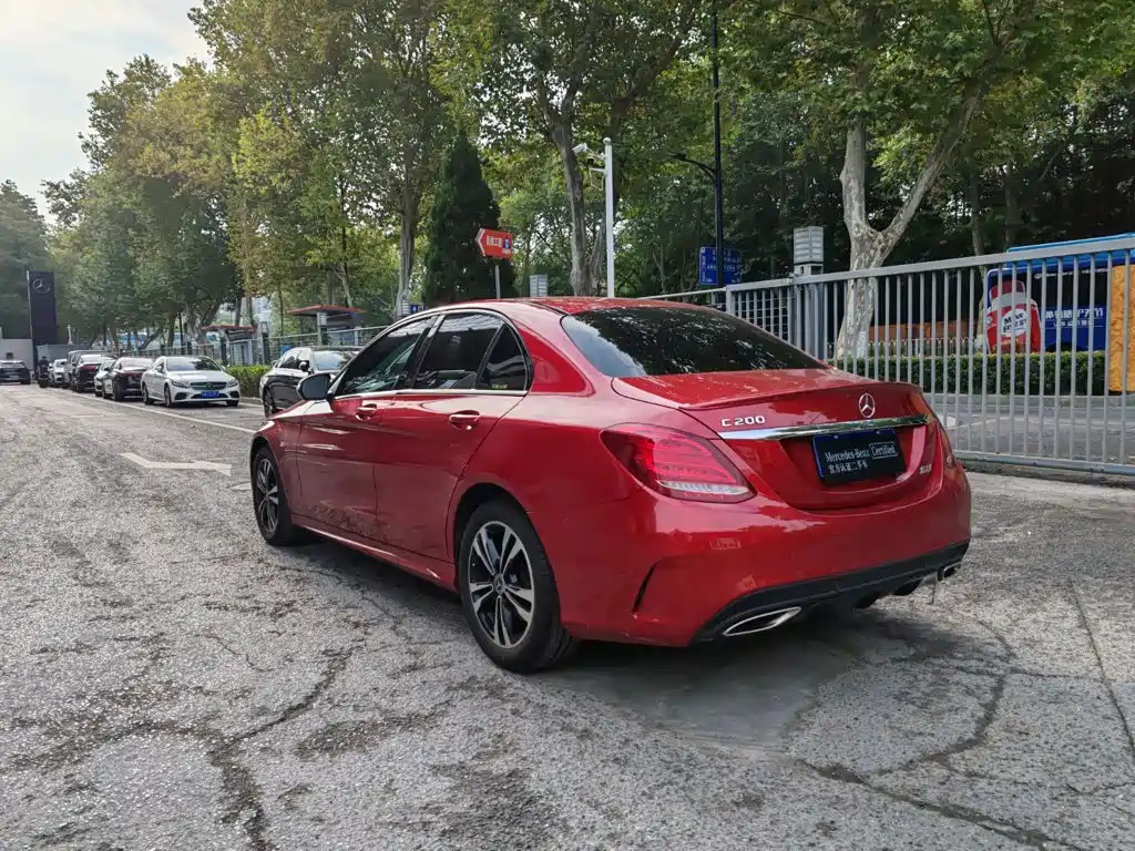 Mercedes-Benz C-Class — миниатюра 4