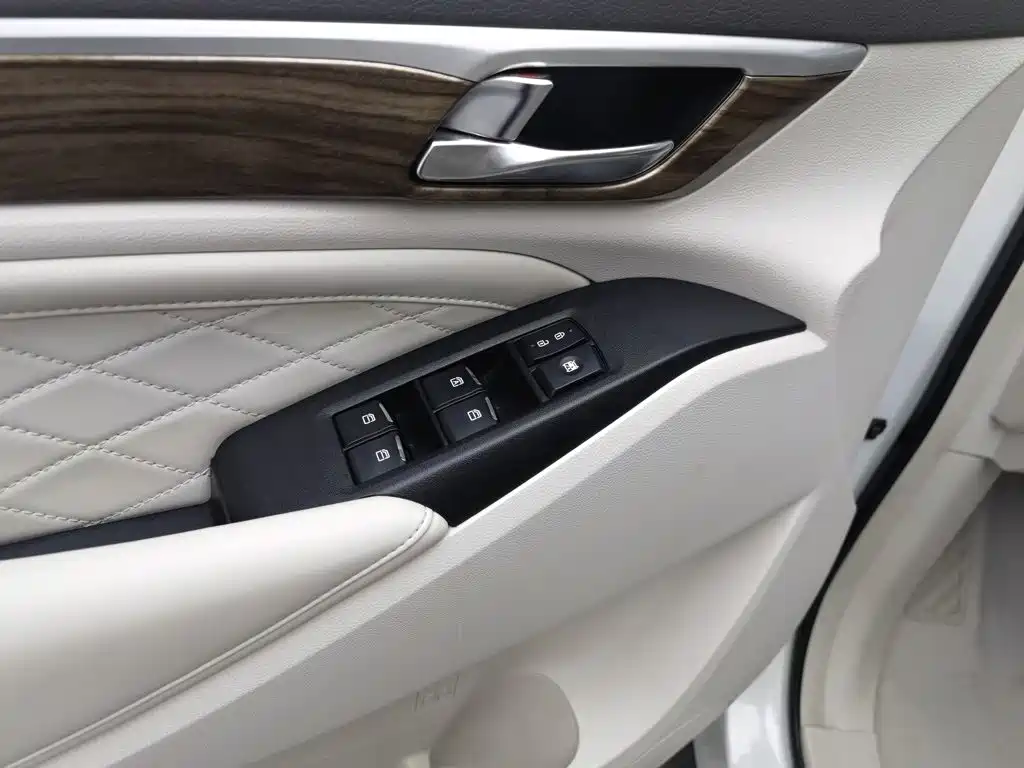 GAC Motor Trumpchi M8 — миниатюра 9