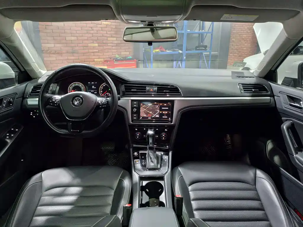 Volkswagen Lamando — миниатюра 12