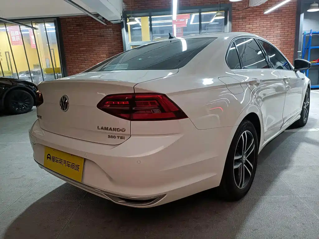 Volkswagen Lamando — миниатюра 4