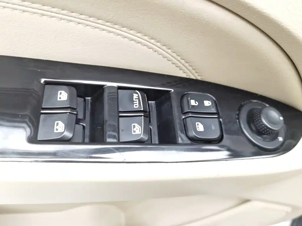 Baojun 730 — миниатюра 9