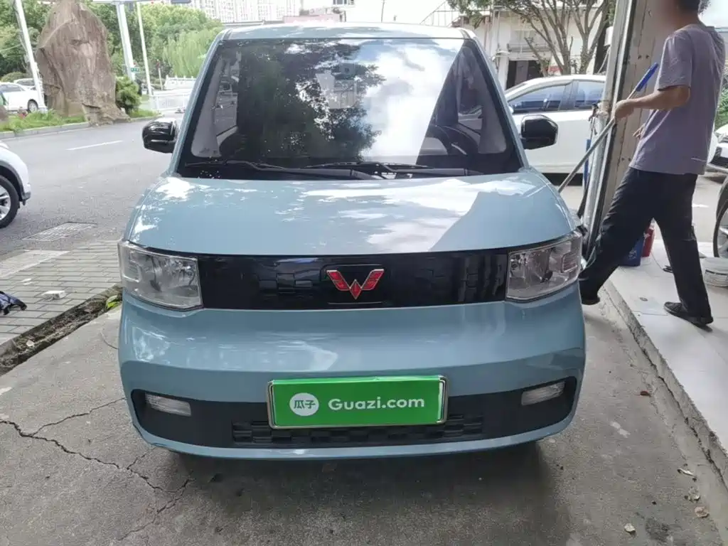 Wuling MINIEV — миниатюра 3