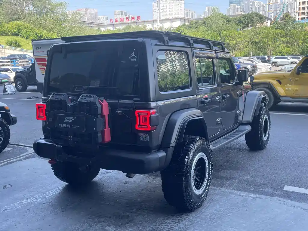 Jeep Wrangler — миниатюра 14