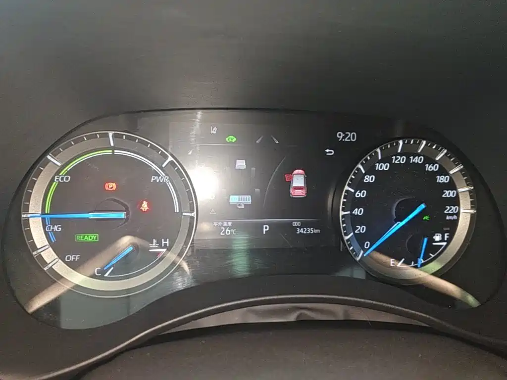 Toyota Crown Kluger — миниатюра 12