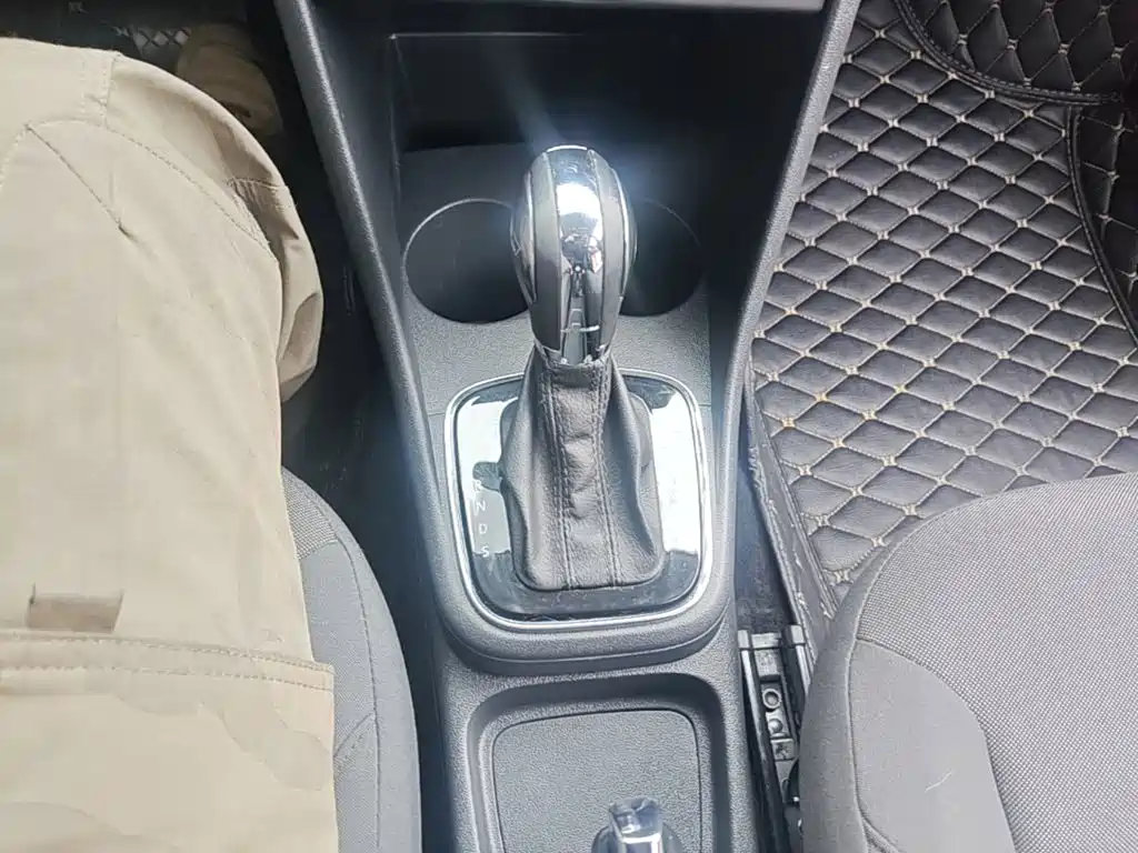 Volkswagen Polo — миниатюра 14