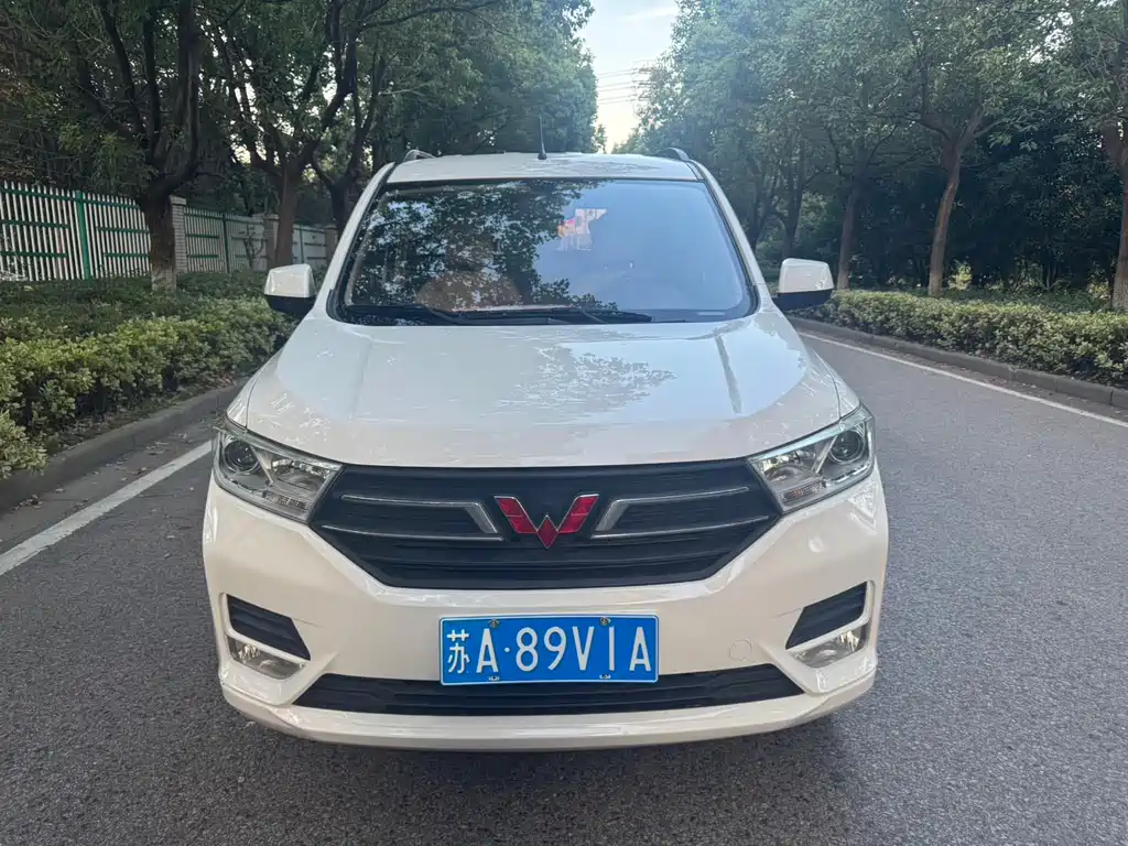 Wuling Hongguang — миниатюра 2