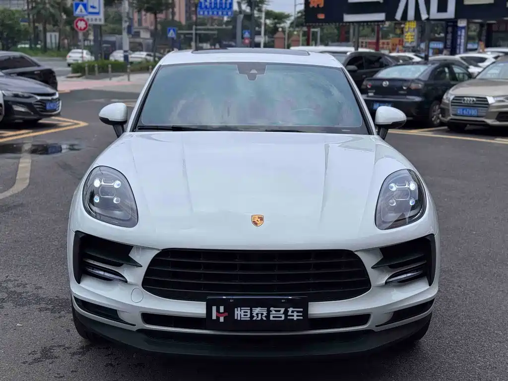 Porsche Macan — миниатюра 2