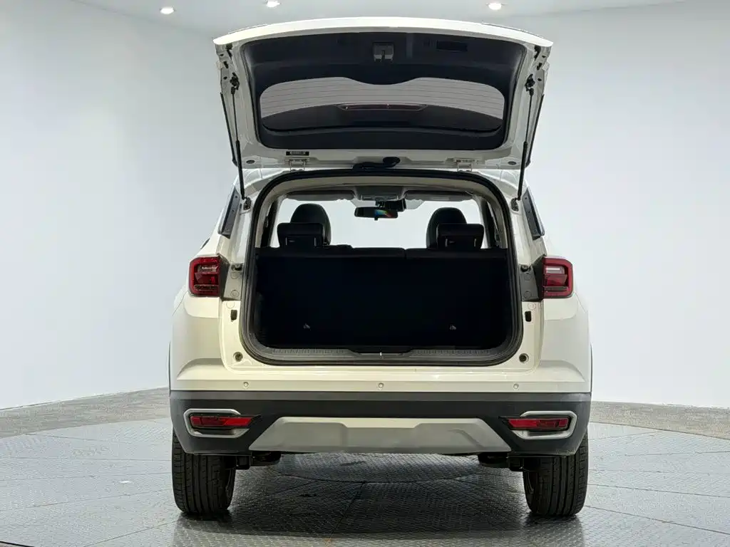 Changan CS35PLUS — миниатюра 6
