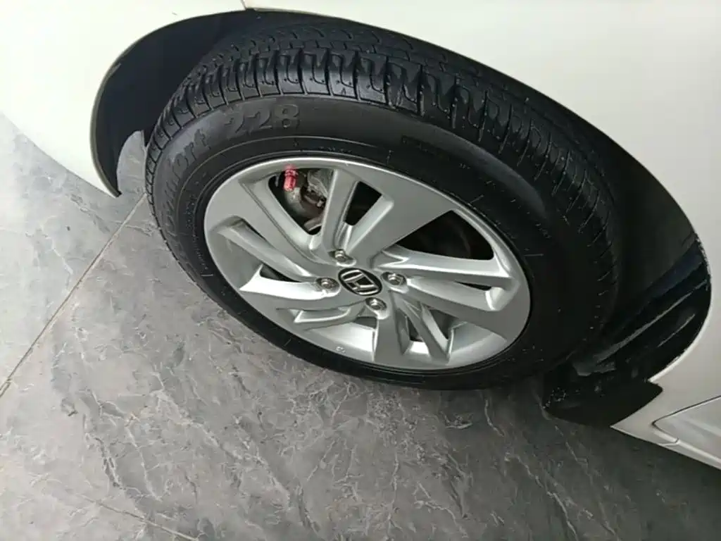 Honda Fit — миниатюра 23