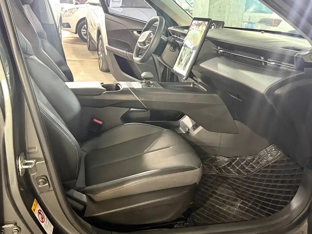 Changan Yida — миниатюра 7