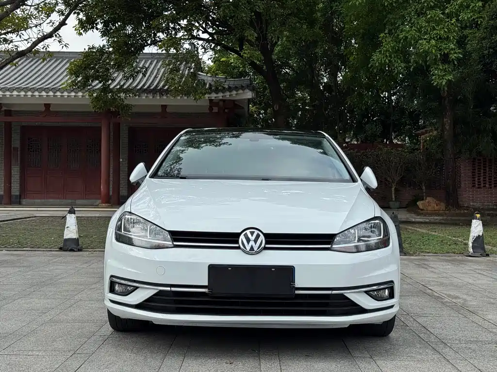 Volkswagen Golf — миниатюра 2