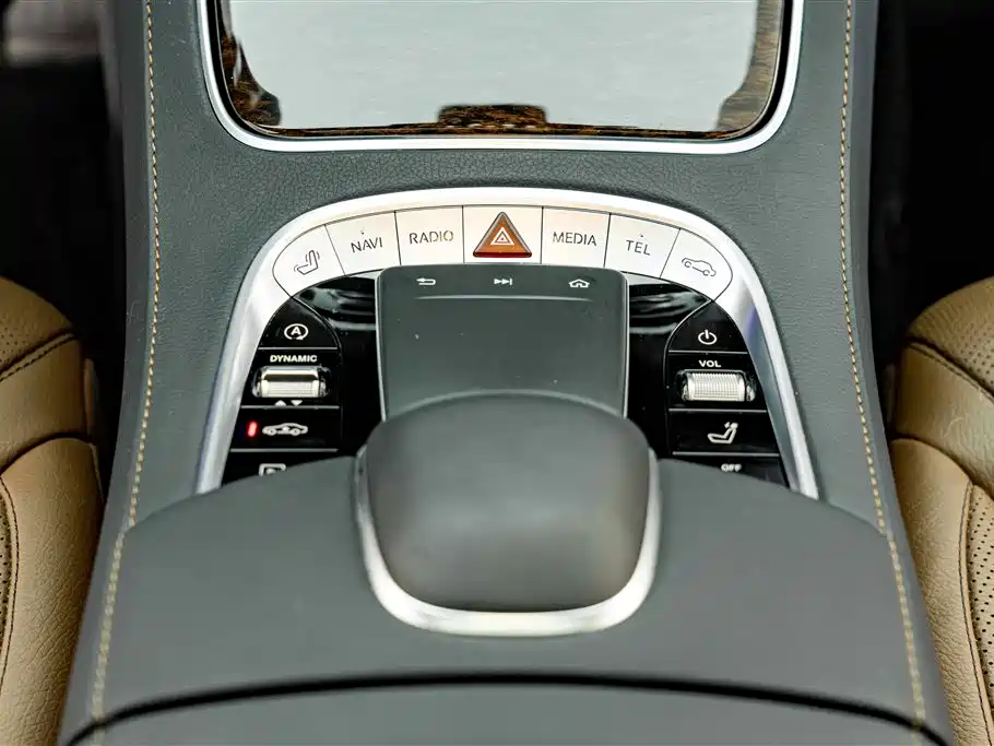 Mercedes-Benz S-Class — миниатюра 14