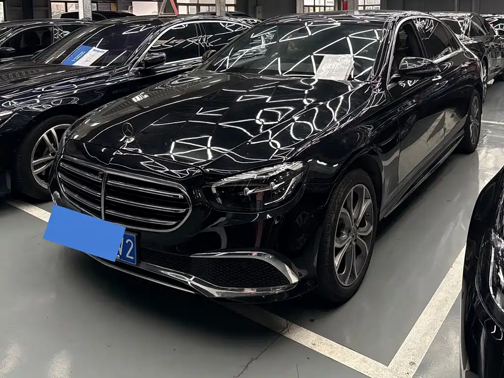 Mercedes-Benz E-Class 2021