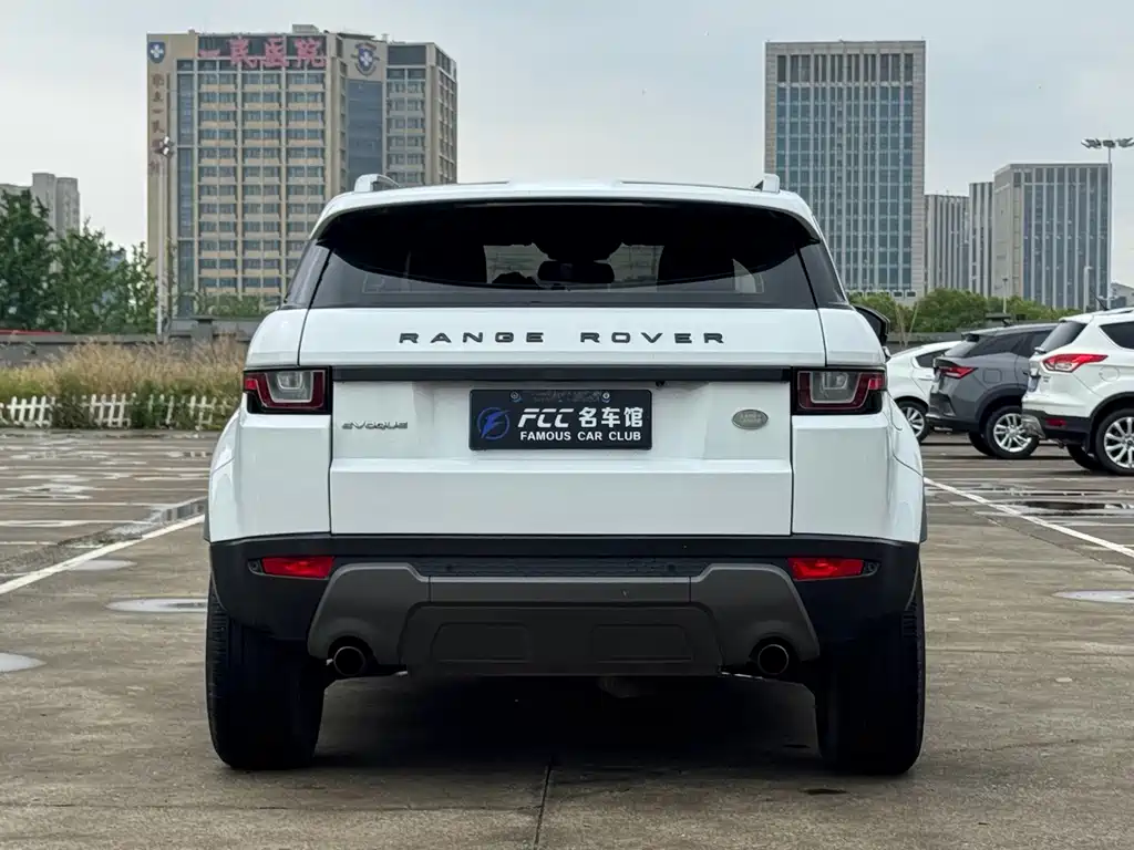 Land Rover Evoque — миниатюра 6