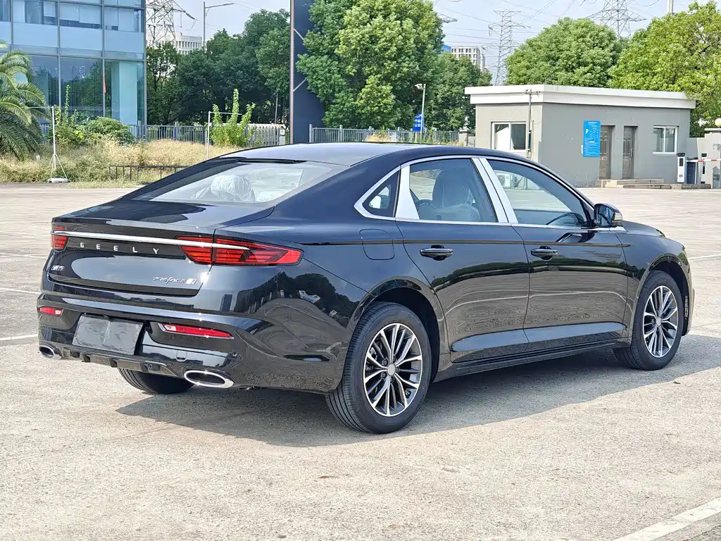 Geely Xingrui — миниатюра 5