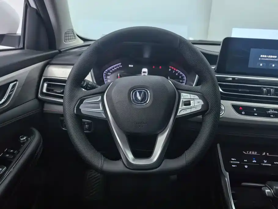 Changan CS75 — миниатюра 15