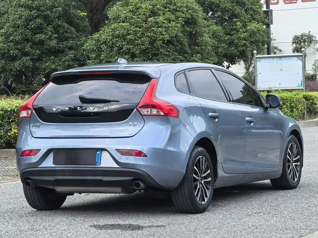 Volvo V40 — миниатюра 18