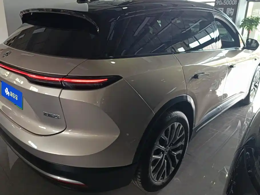 NIO ES6 — миниатюра 3