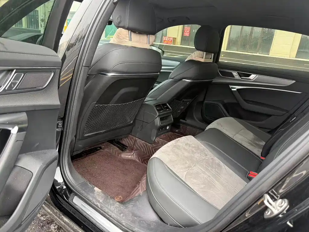 Audi A6L — миниатюра 6