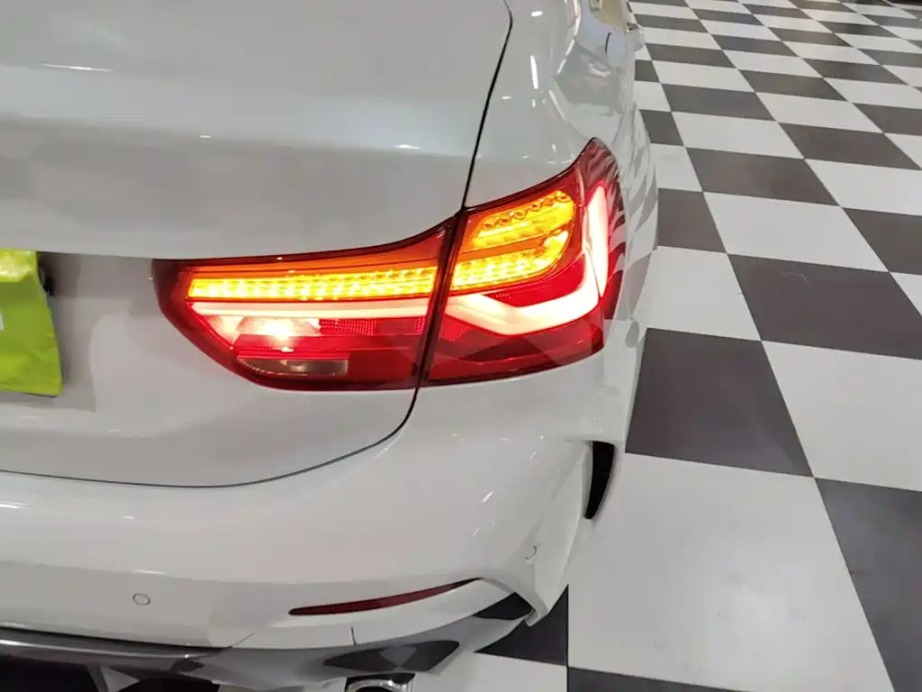 BMW 1 Series — миниатюра 8