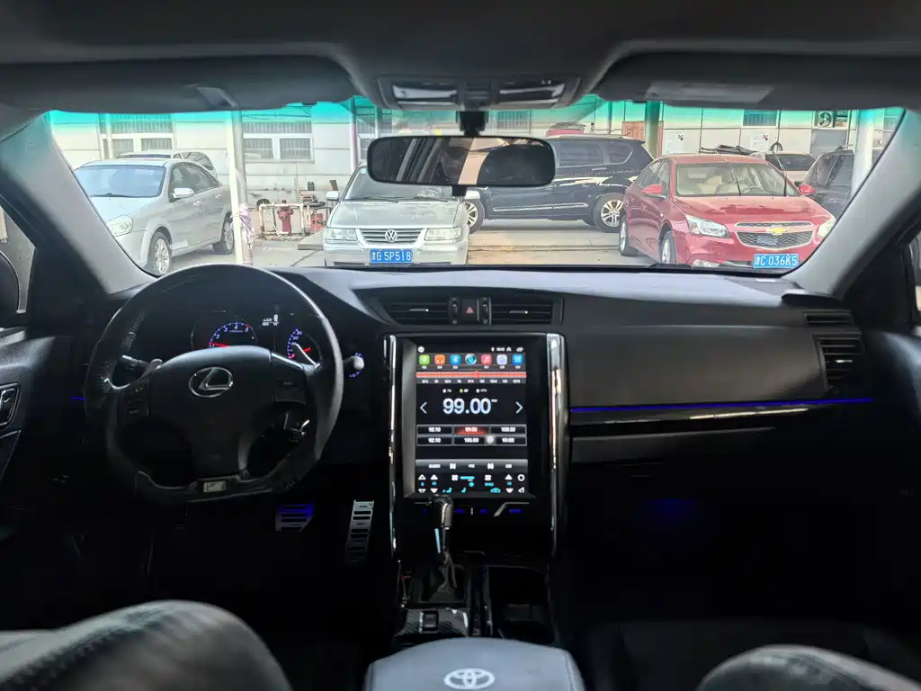 Toyota Reiz — миниатюра 9