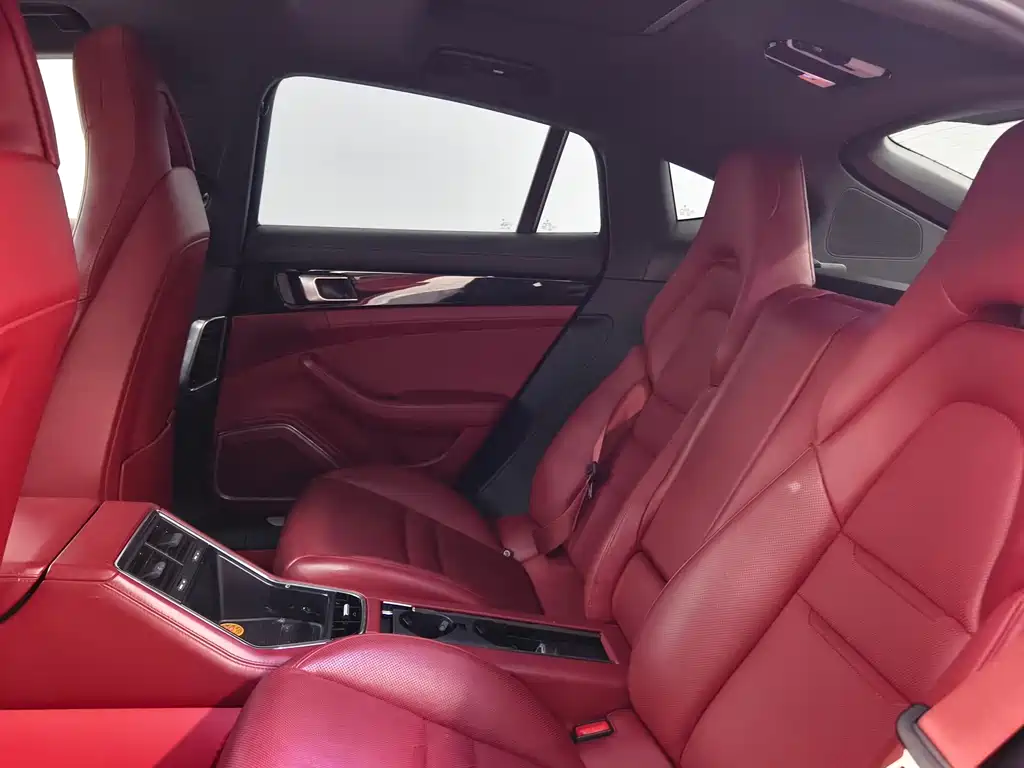 Porsche Panamera — миниатюра 11