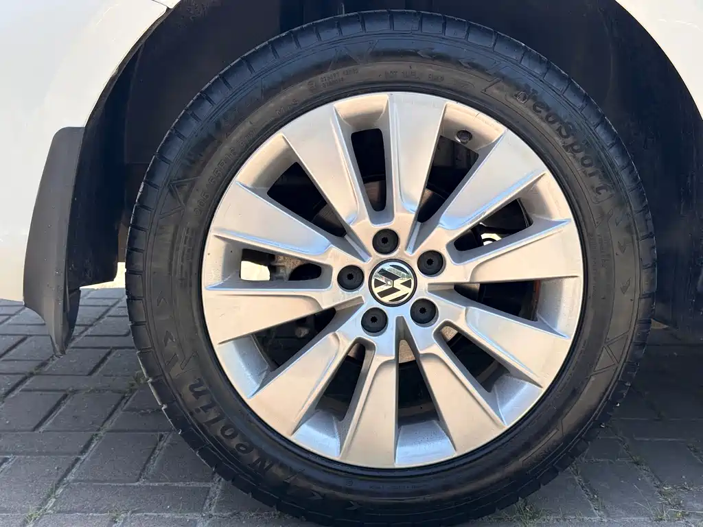 Volkswagen Lavida — фотографии объявления, Фото 21