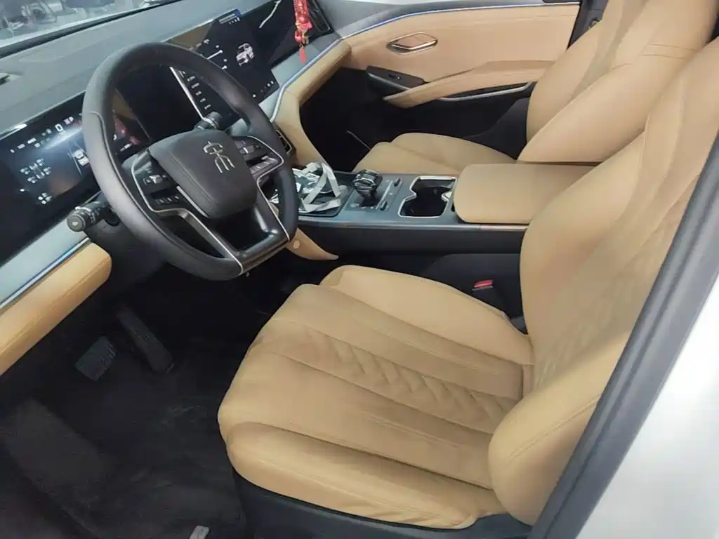 BYD L DM-i — миниатюра 15