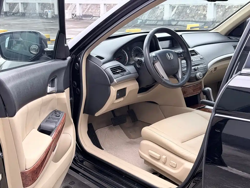 Honda Accord 2012 2.0L SE