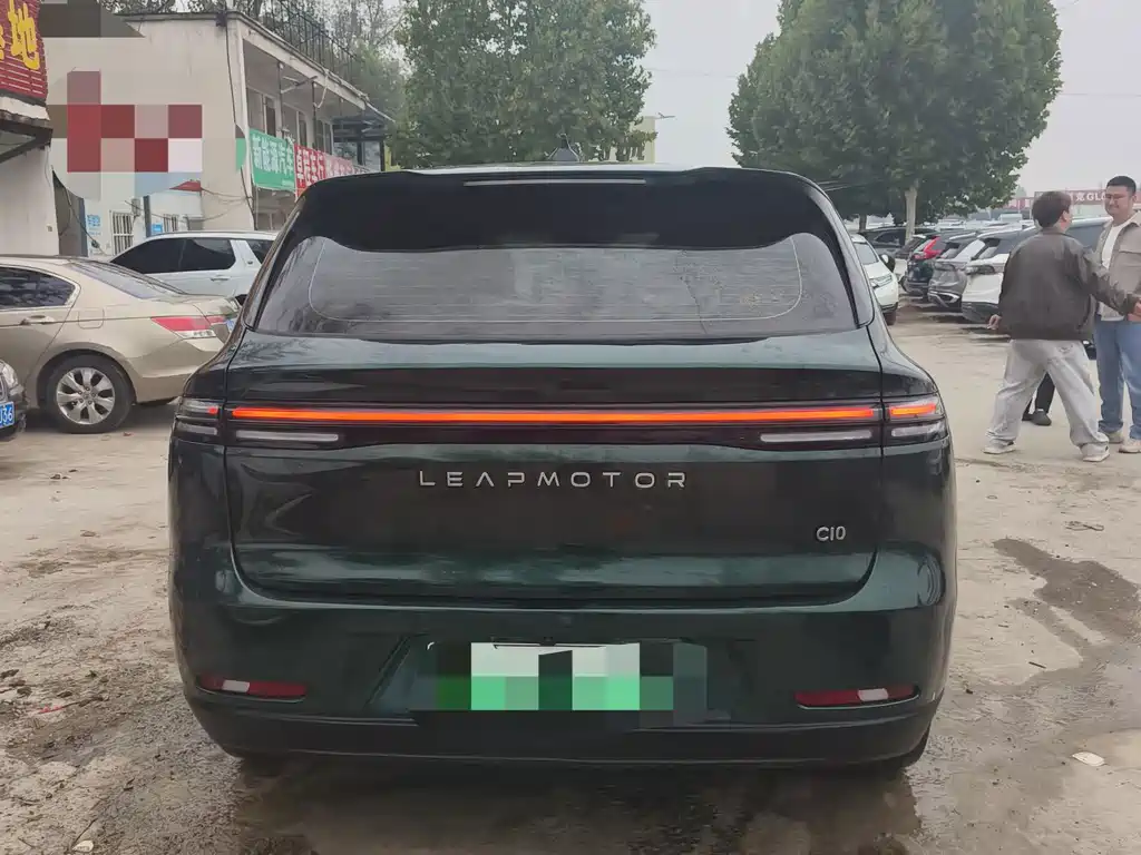 Leapmotor Leapmotor C10 — миниатюра 8