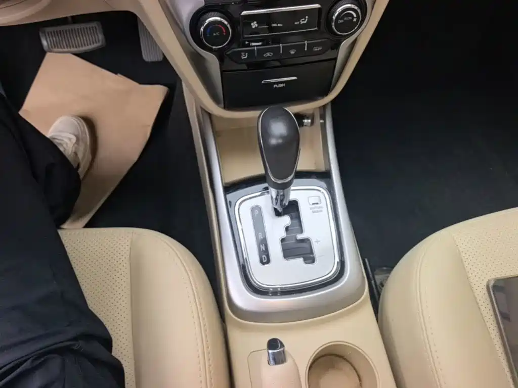 Changan Eado — миниатюра 14