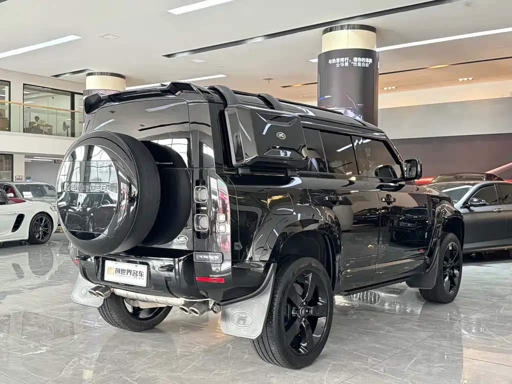 Land Rover Land Rover Defender 2024 110 5.0T V8