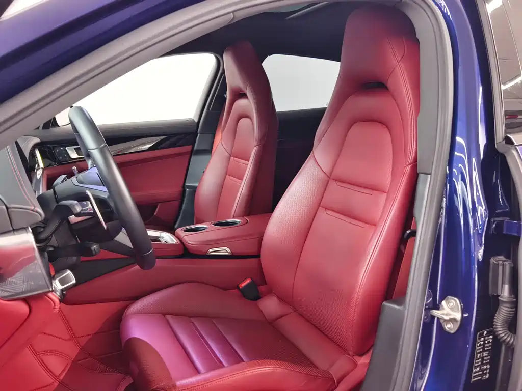 Porsche Panamera — миниатюра 12